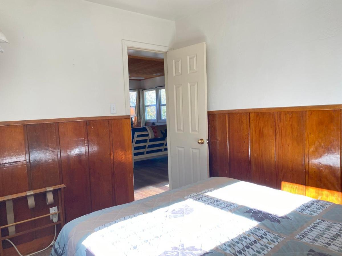 Two-Bedroom Suite at Blue Horizon Lodge