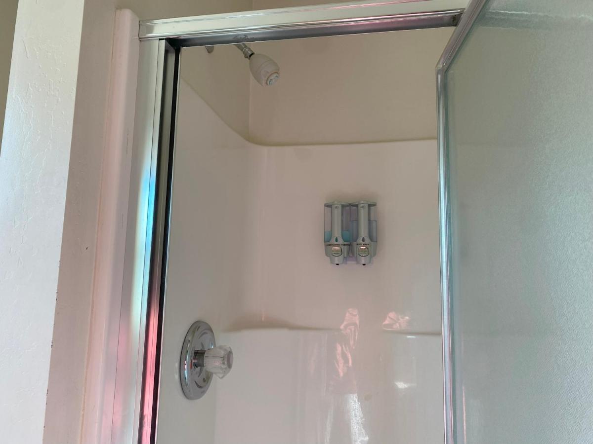 Two-Bedroom Suite at Blue Horizon Lodge