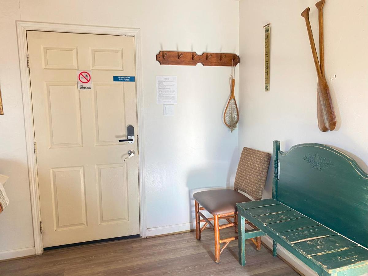 Two-Bedroom Suite at Blue Horizon Lodge