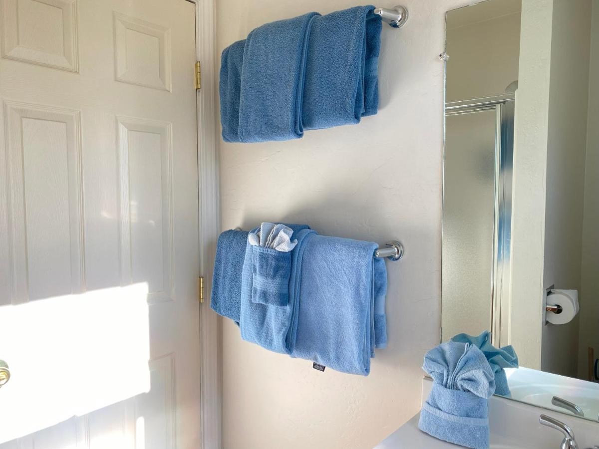 Two-Bedroom Suite at Blue Horizon Lodge