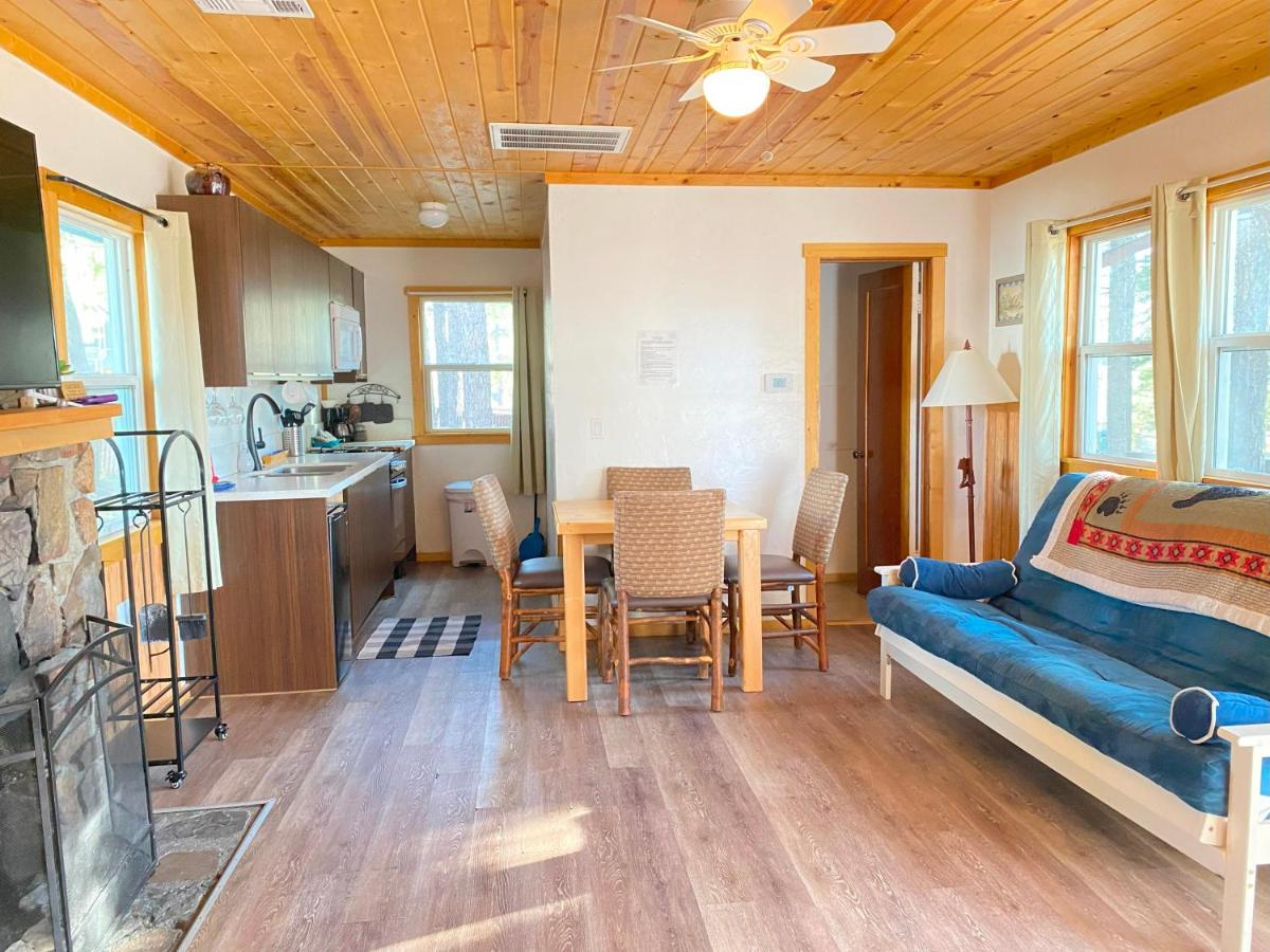 Deluxe Suite at Blue Horizon Lodge