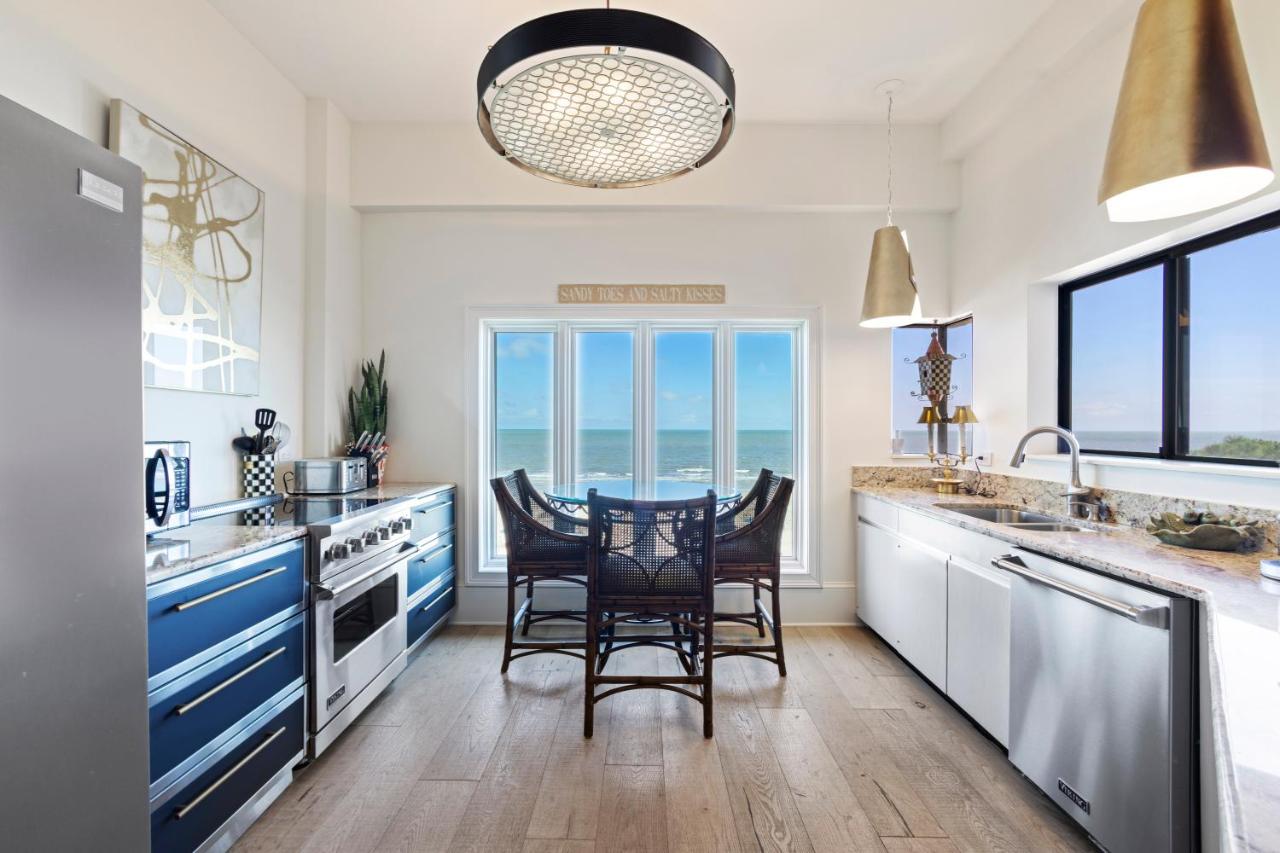 | 4002 Turtle Lane 3 BR Oceanfront Sea Pin