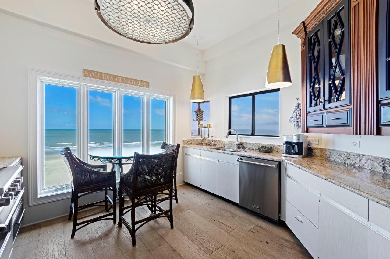| 4002 Turtle Lane 3 BR Oceanfront Sea Pin