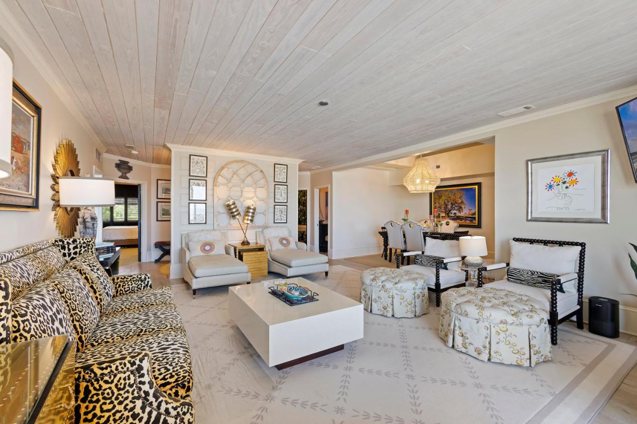 | 4002 Turtle Lane 3 BR Oceanfront Sea Pin