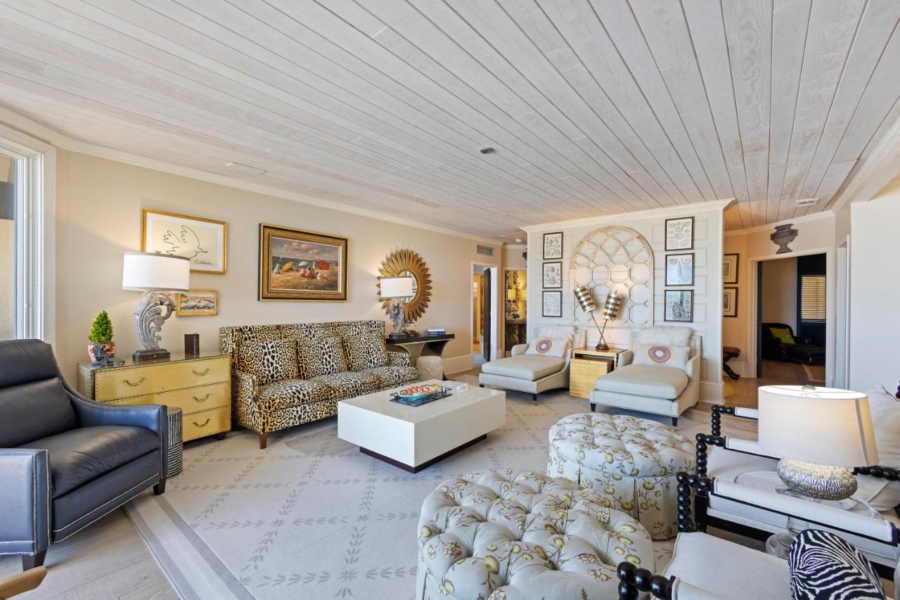 | 4002 Turtle Lane 3 BR Oceanfront Sea Pin