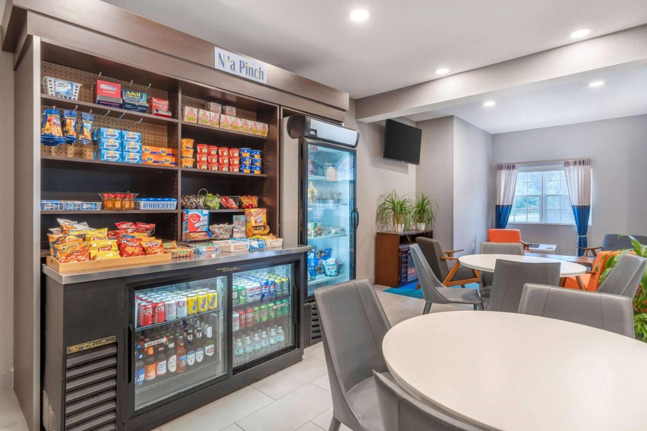  | Microtel Inn & Suites by Wyndham Brooksville