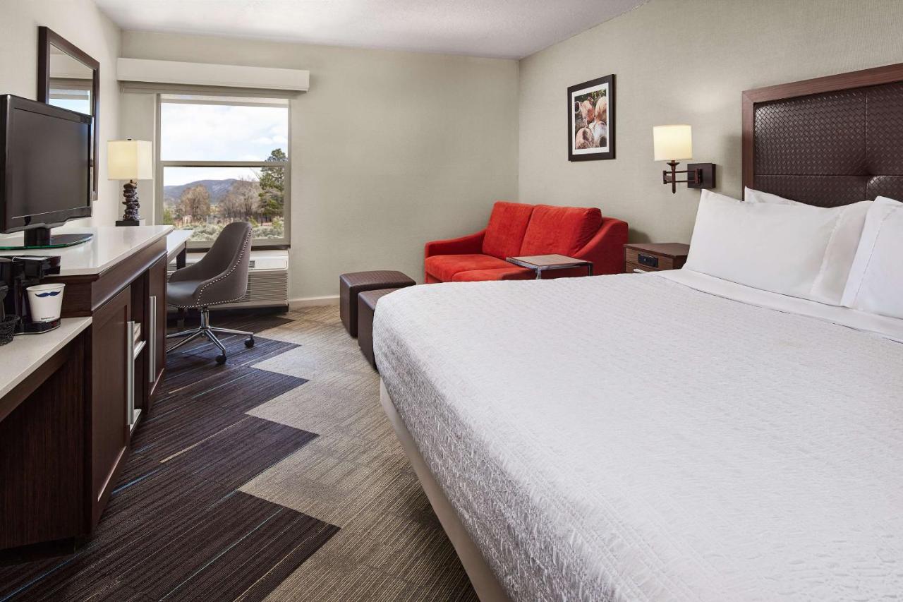 King Room with Spa Bath - Non-Smoking at Hampton Inn Taos