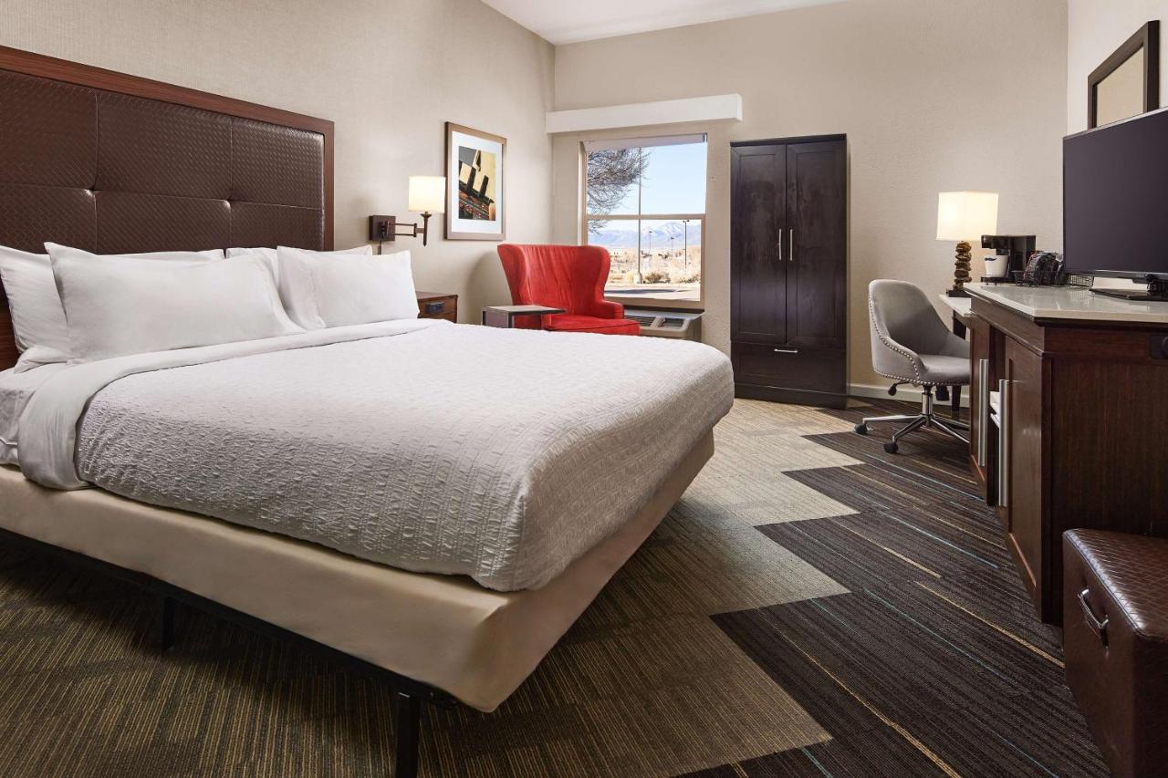 King Room - Disability Access at Hampton Inn Taos