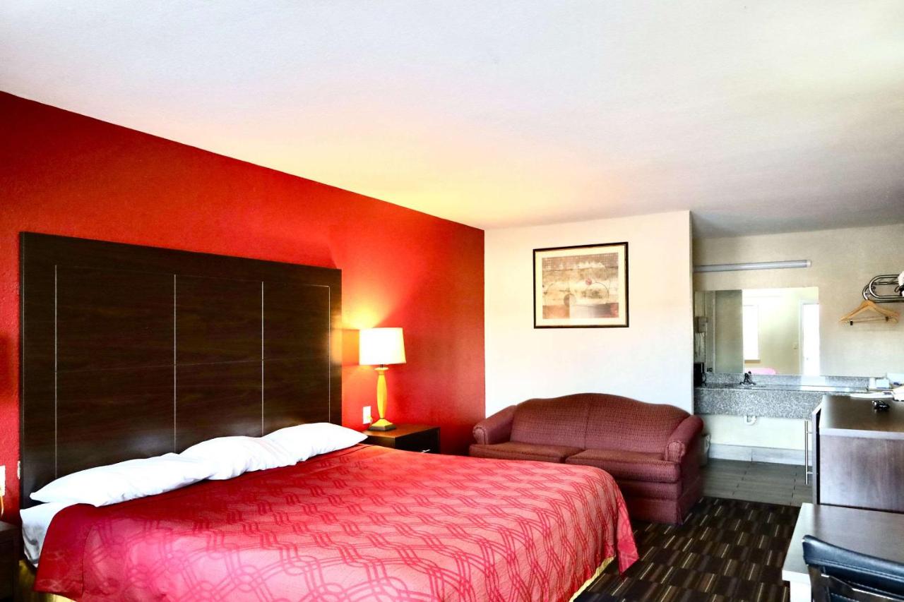 | Rodeway Inn - Pauls Valley