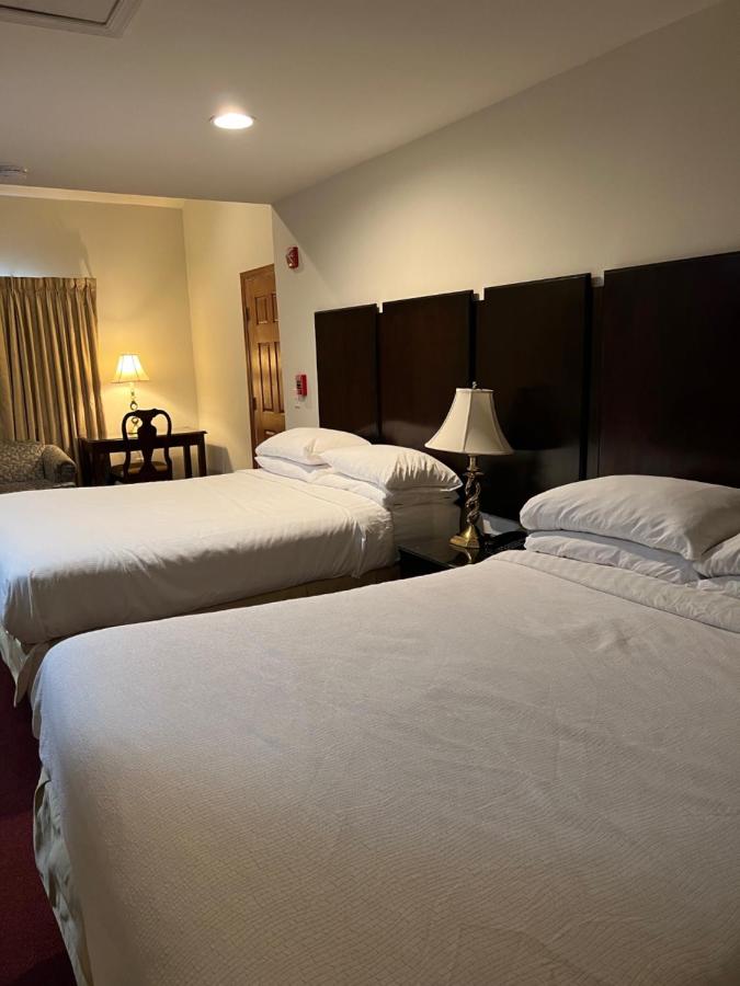 | Sutton Inn