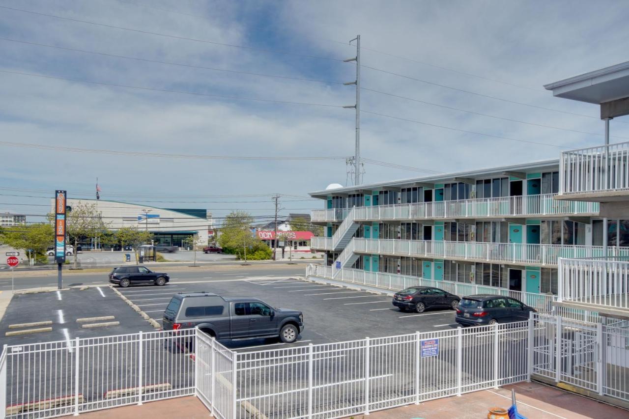 | Surf Inn Suites