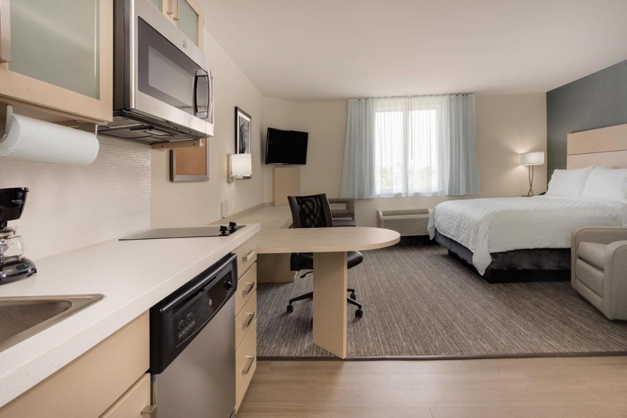 | Candlewood Suites Miami Intl Airport-36th St, an IHG Hotel