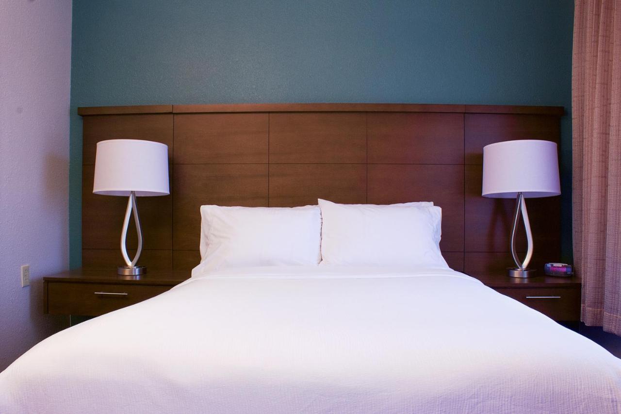 | Staybridge Suites Chattanooga at Hamilton Place, an IHG Hotel