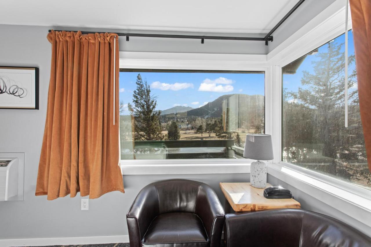  | Discovery Lodge
