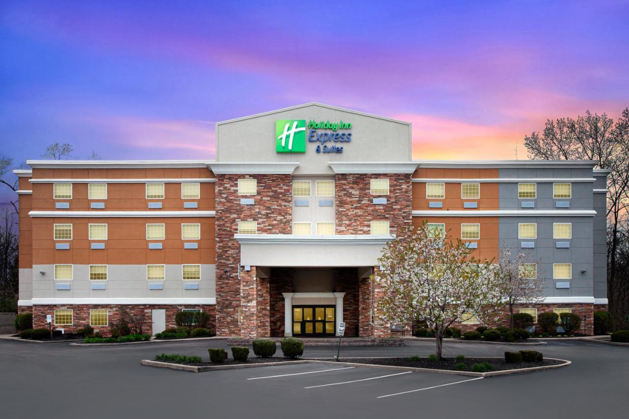 | Holiday Inn Express & Suites Carmel North – Westfield, an IHG Hotel