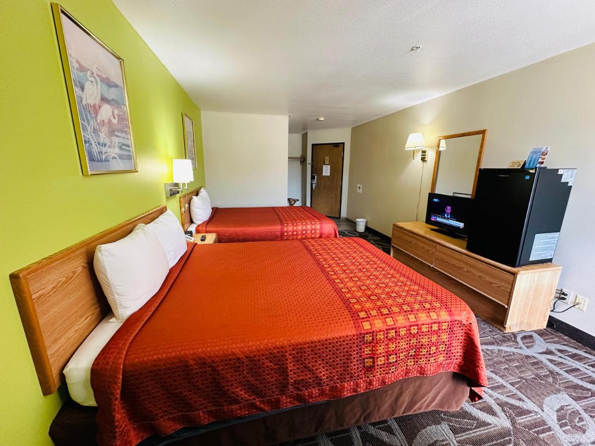 | Moab Gateway Inn at Arches Nat'l Park