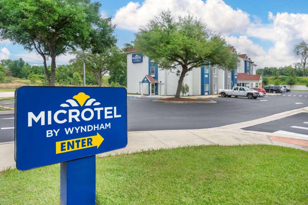 | Microtel Inn & Suites by Wyndham Brooksville
