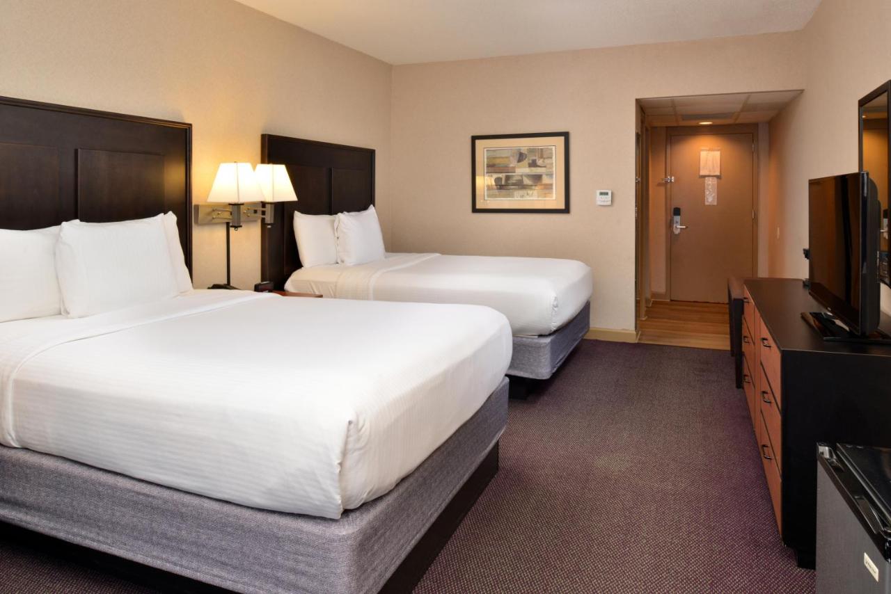 | Hawthorne Inn & Conference Center