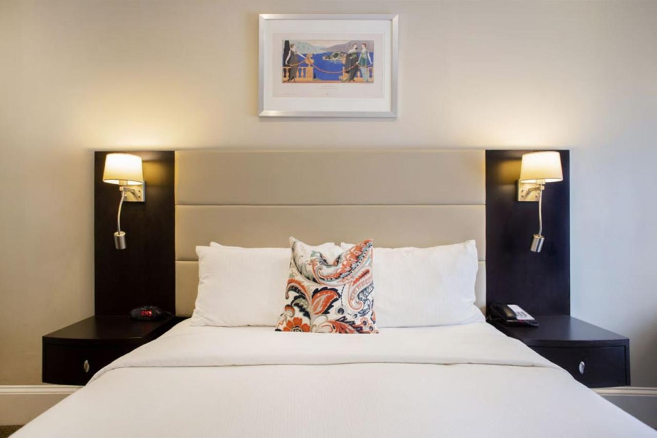 Deluxe Room at Newbury Guest House
