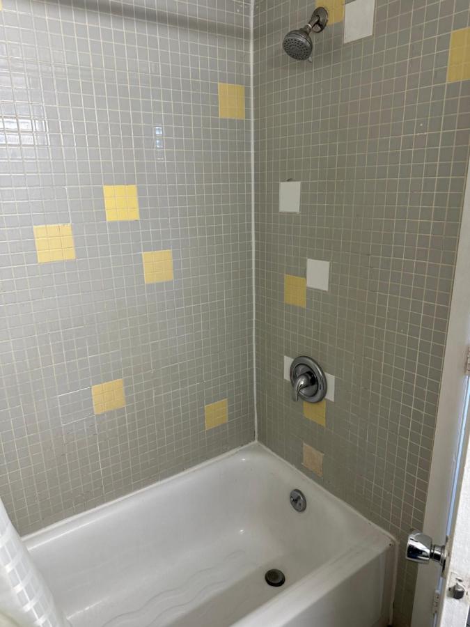 | Bravo Inn Greensboro