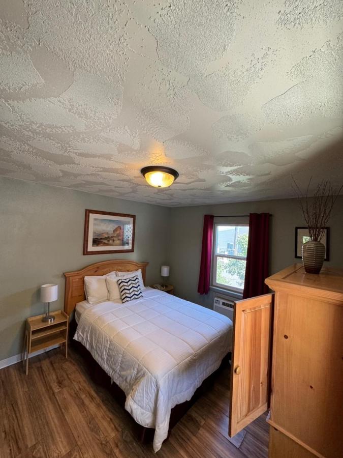  | Rugged Country Lodge