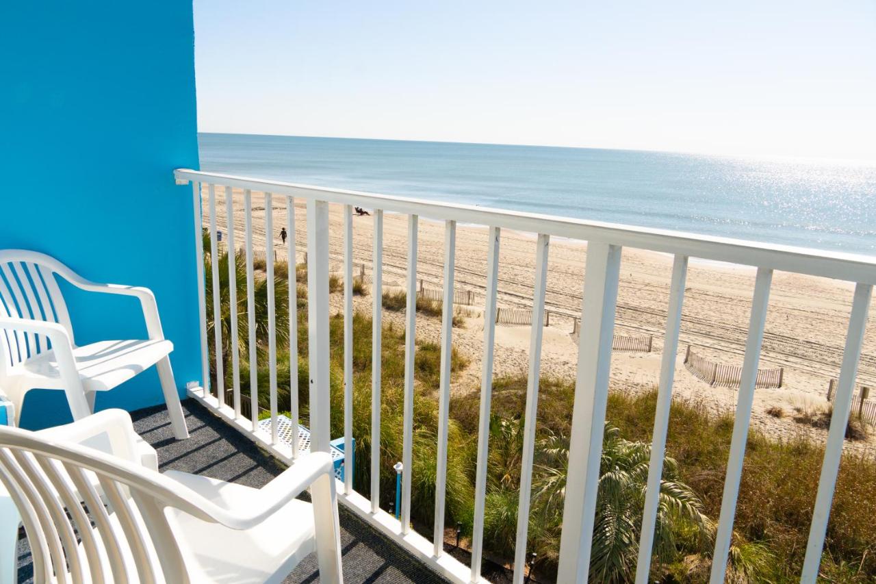 | Beach Club at Montego Inn