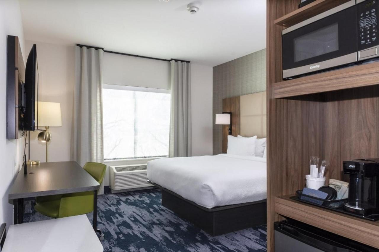 | Fairfield Inn & Suites Monahans
