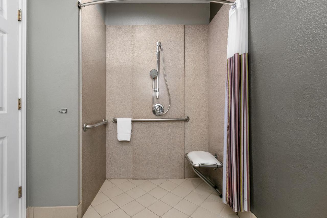 Queen Room with Two Queen Beds and Roll-In Shower - Mobility/Hearing Accessible - Non-Smoking at La Quinta Inn & Suites by Wyndham Belton - Temple South