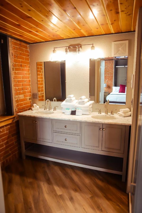 Superior King Room at The Hotel Sturgis