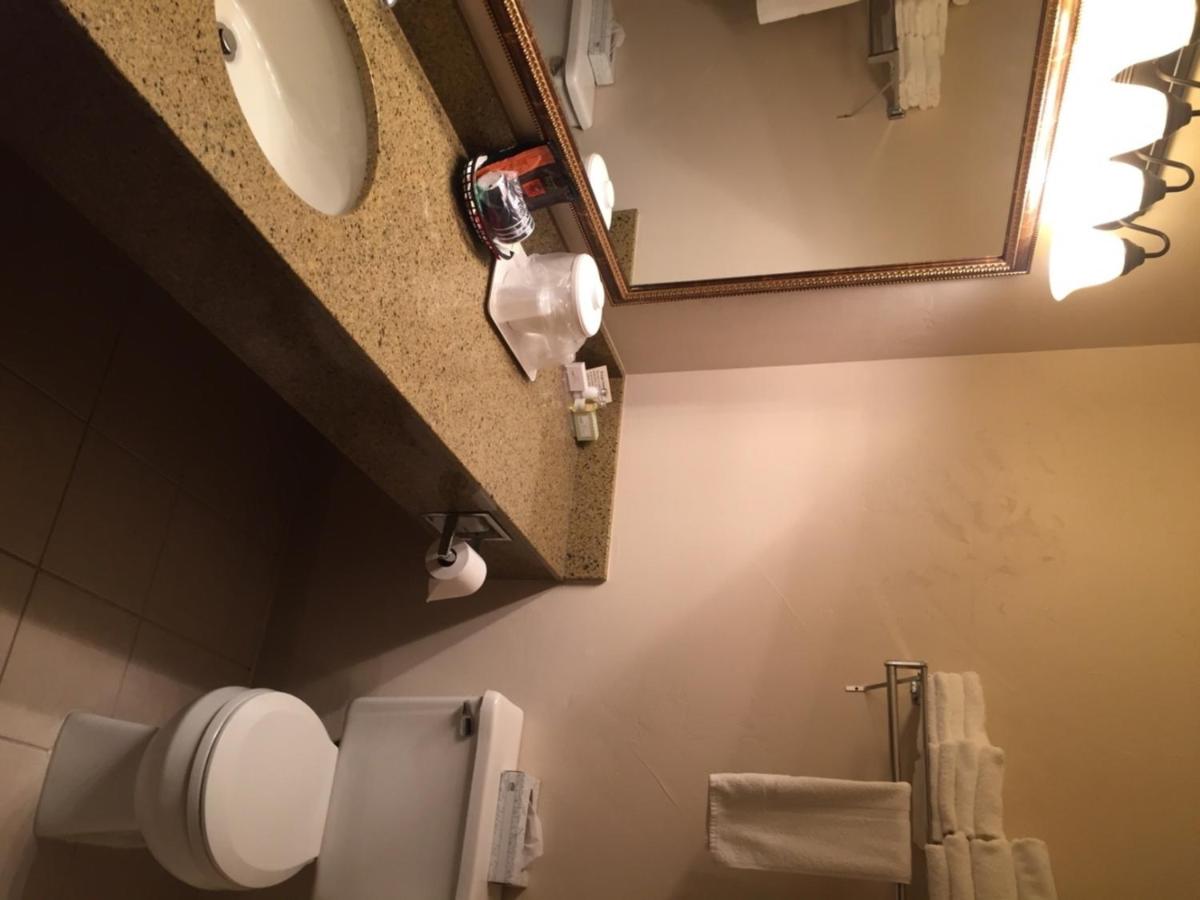 | Boarders Inn & Suites by Cobblestone Hotels - Munising