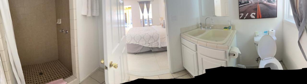 | Aloha Hotel Palm Springs