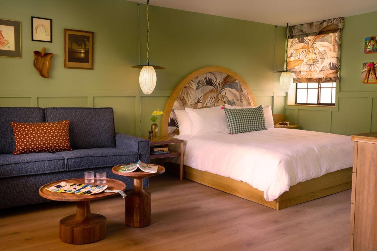Room #5685652 at Wayfinder Waikiki