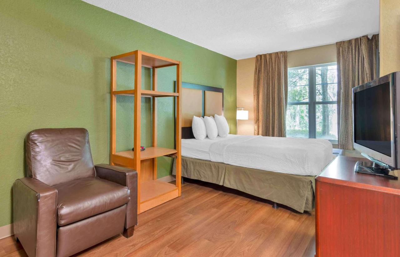 Queen Studio - Non-Smoking at Extended Stay America Select Suites - Orlando - Maitland - Summit Tower Blv