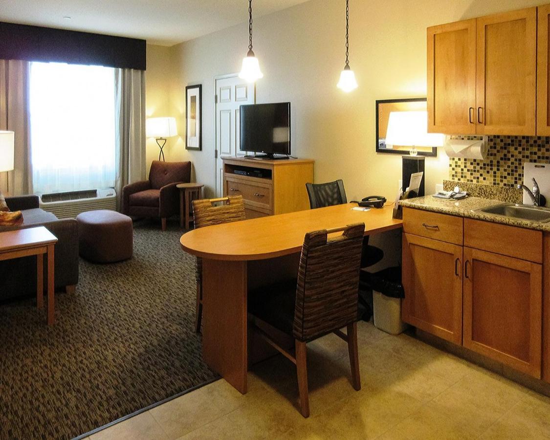 Efficiency King Suite - Accessible/Non-Smoking at MainStay Suites Sidney - Medical Center