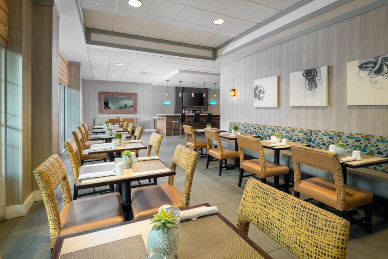 | Holiday Inn Hotel Miami-Doral Area, an IHG Hotel