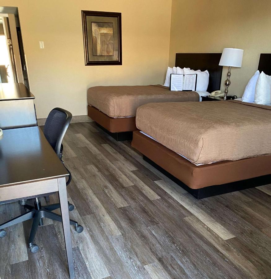 | Best Western Coral Hills