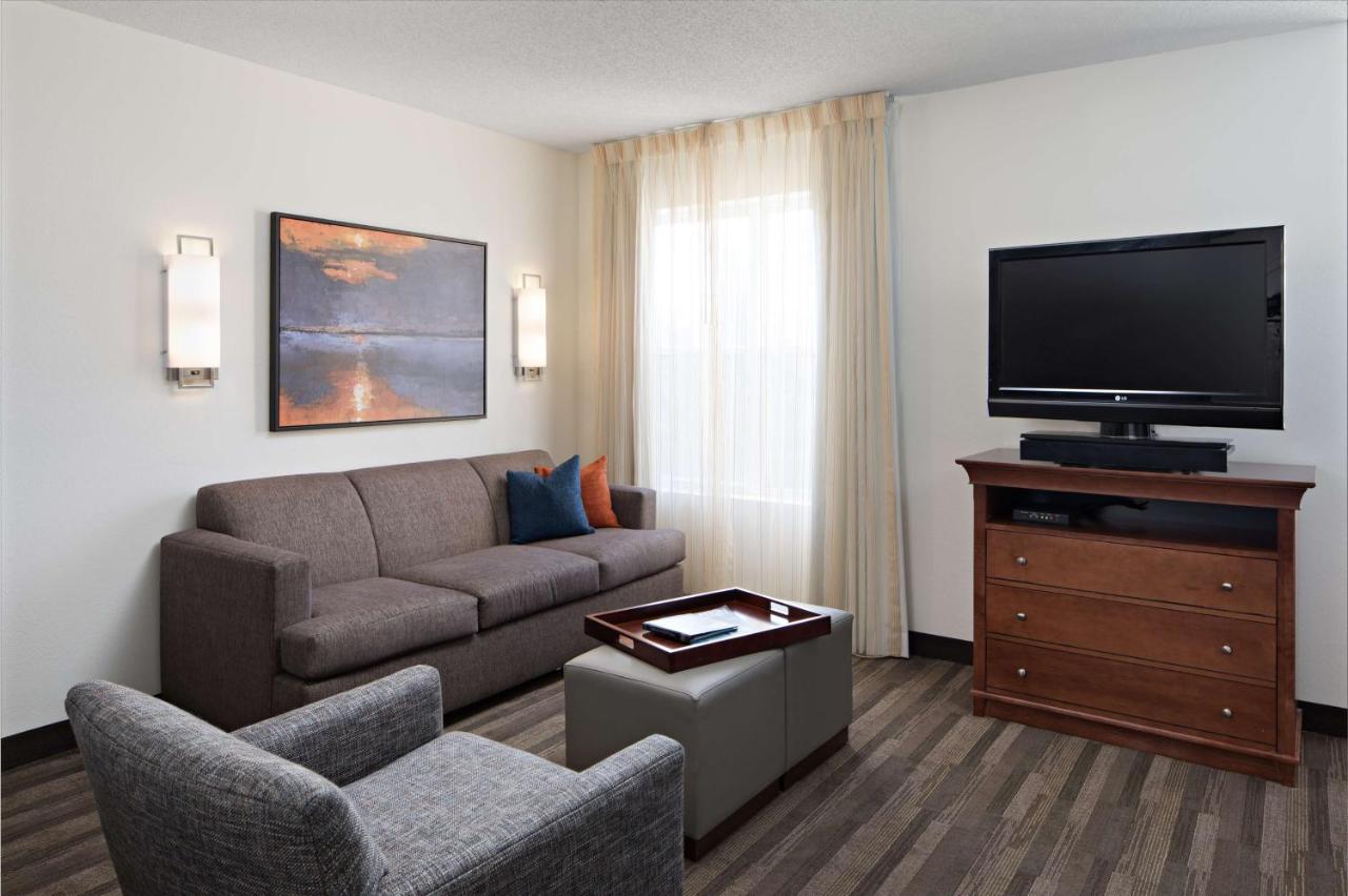 King Suite with Bathtub - Disability Access at Hyatt House Herndon/Reston