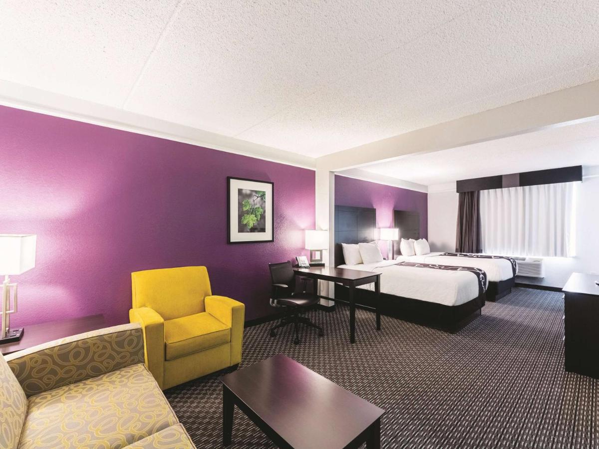 Studio Suite with Two Double Beds - Non-Smoking at La Quinta Inn & Suites by Wyndham San Antonio Downtown