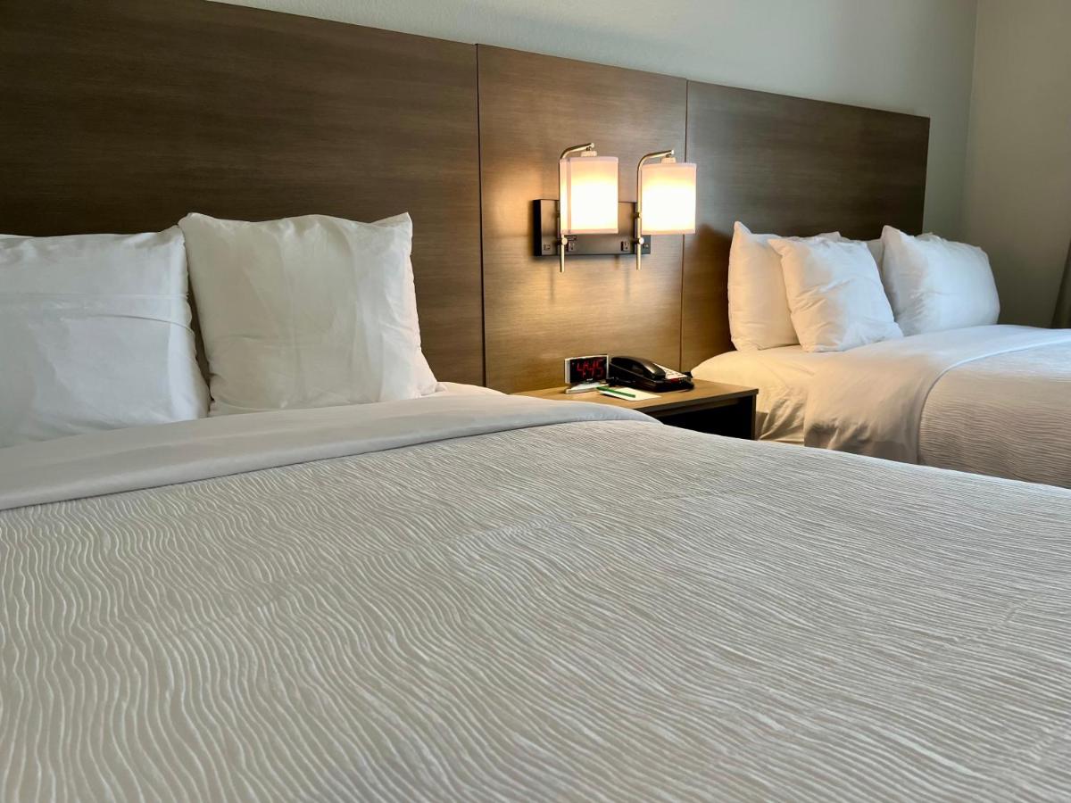 Double Room with Two Double Beds - Non-Smoking at Quality Inn Kodiak