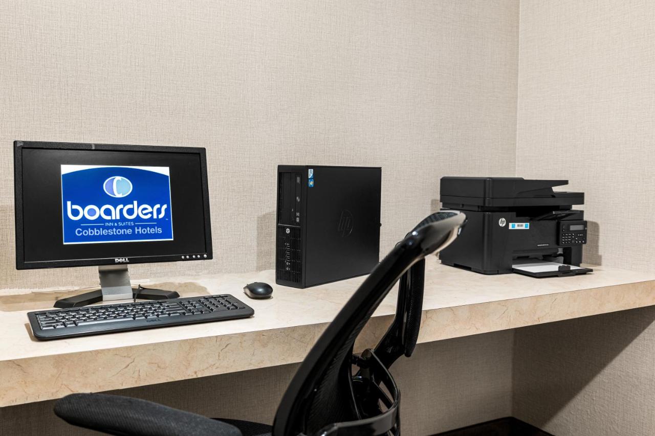  | Boarders Inn & Suites by Cobblestone Hotels - Shawano