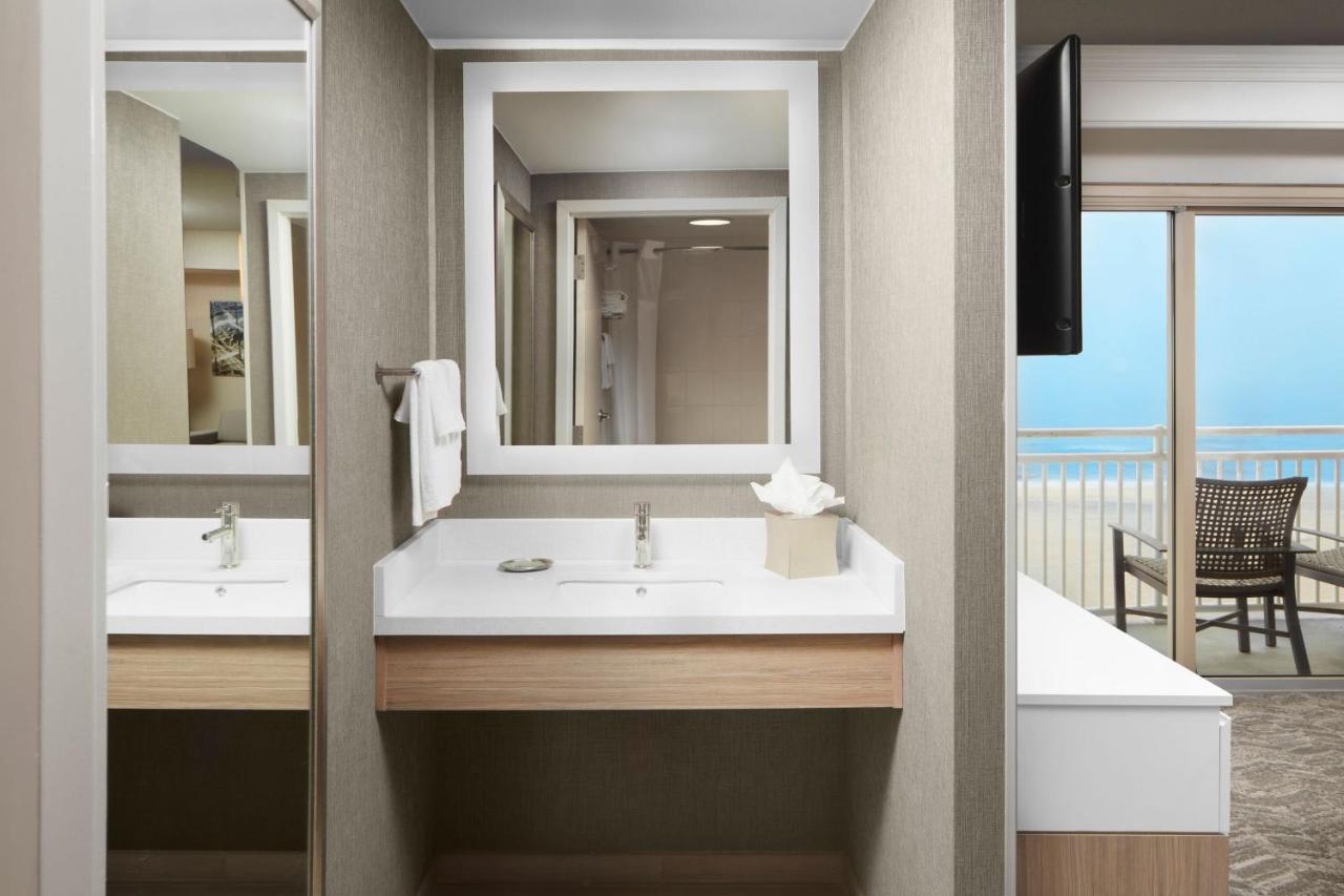 King Studio at SpringHill Suites by Marriott Virginia Beach Oceanfront