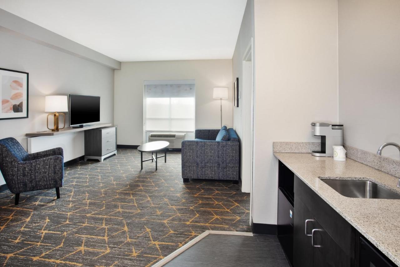 Suite - Mobility Access Roll in Shower/Non-Smoking at Holiday Inn Canton (Belden Village), an IHG Hotel