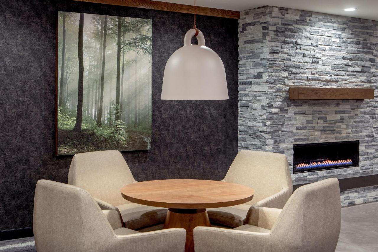 | Fairfield Inn & Suites by Marriott Saratoga Malta