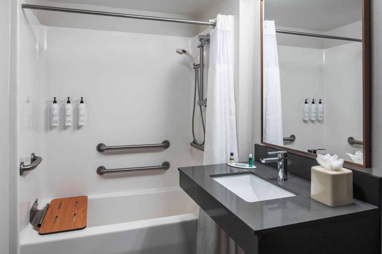| Fairfield Inn & Suites by Marriott Saratoga Malta