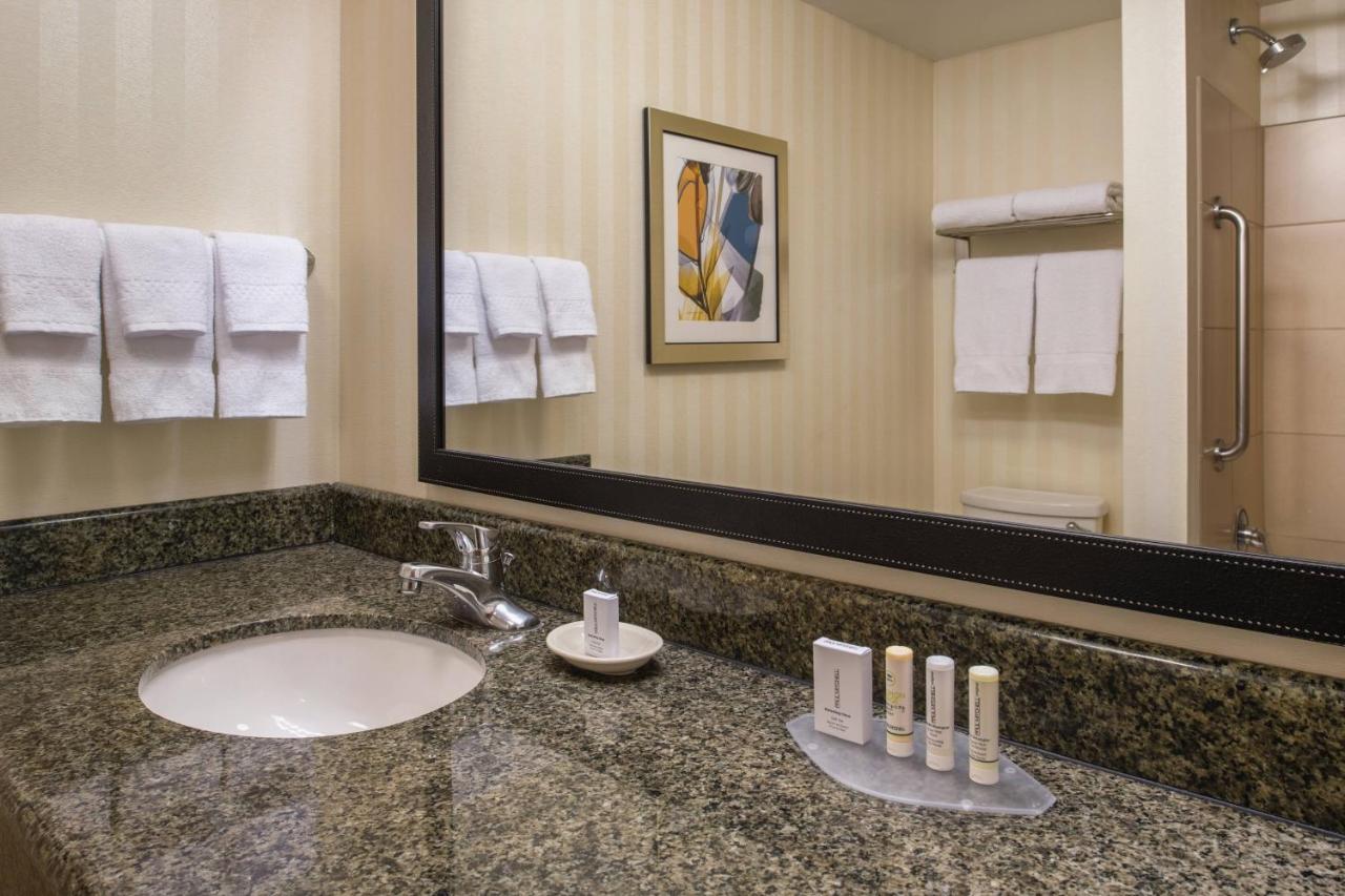 | Fairfield Inn & Suites by Marriott Portland North