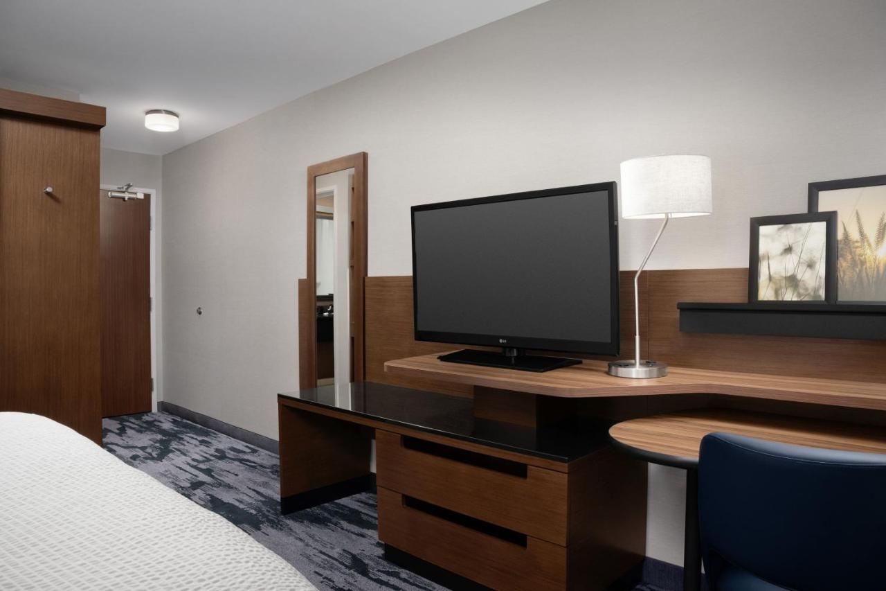 King Room at Fairfield Inn & Suites Sioux Falls Airport