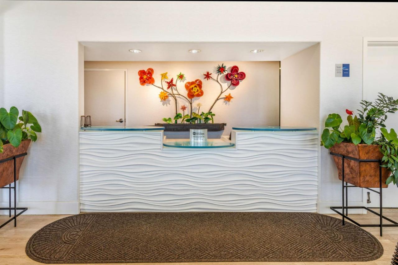  | Best Western Plus Capitola By-the-sea Inn & Suites