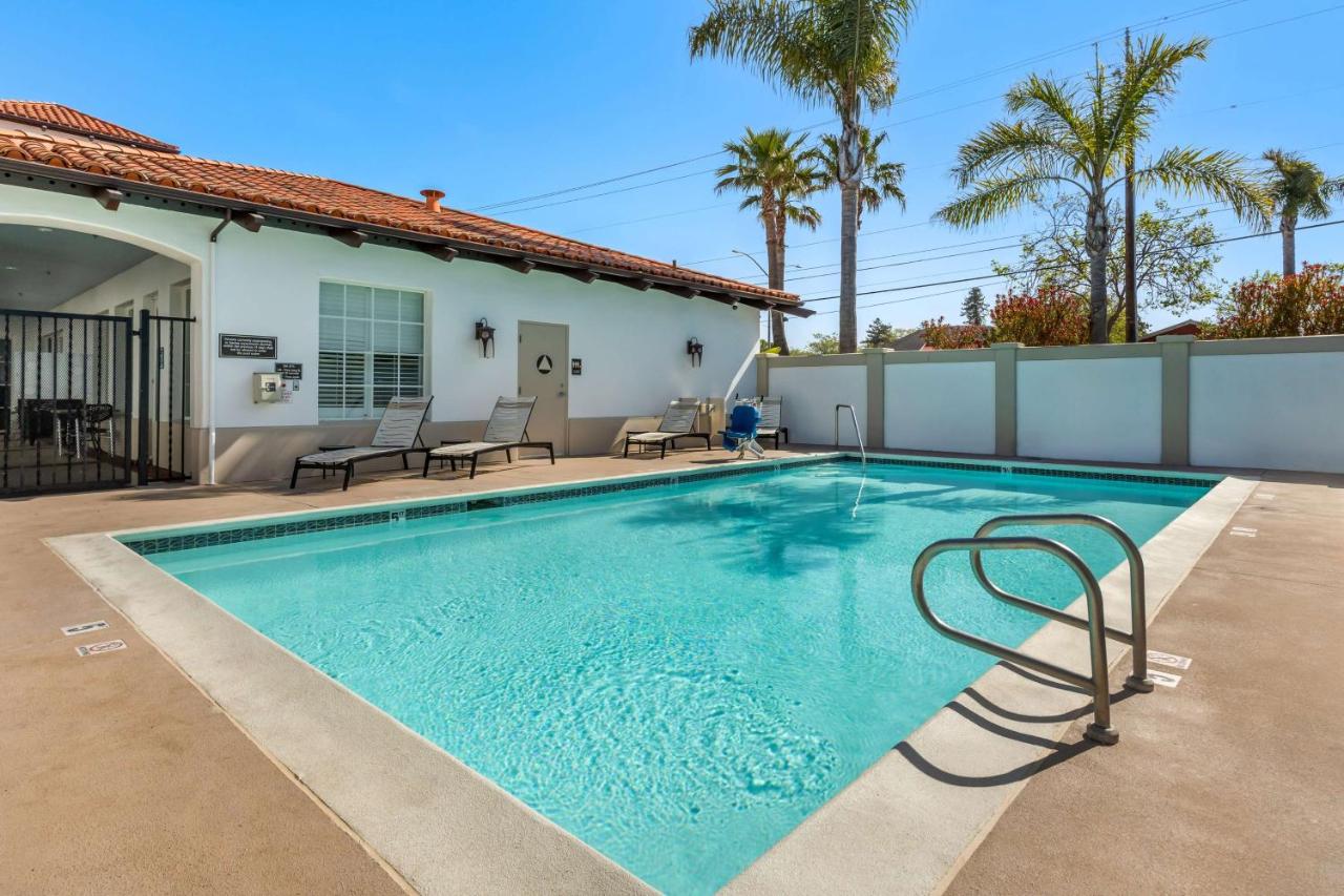 | Best Western Plus Capitola By-the-sea Inn & Suites