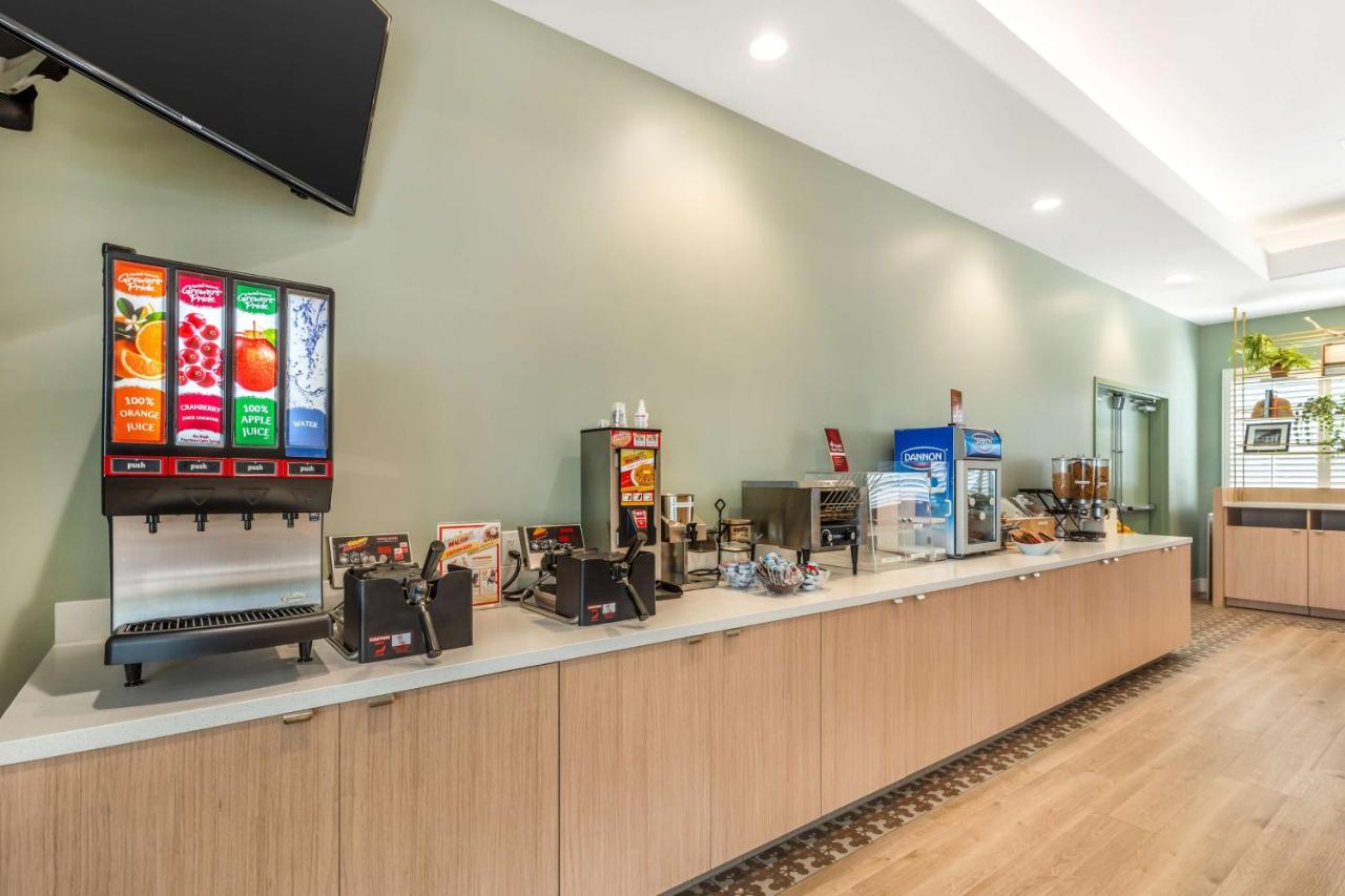 | Best Western Plus Capitola By-the-sea Inn & Suites