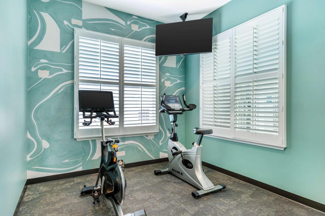 | Best Western Plus Capitola By-the-sea Inn & Suites
